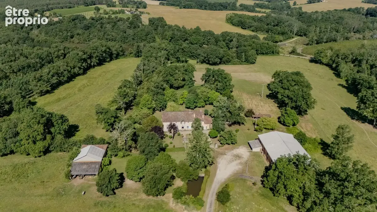 Chartreuse historique sur 16 hectares avec grand lac - photo 21