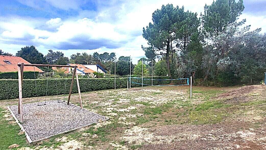 Photo-2025/063000-1-4 - Maison à SAINT-JULIEN-EN-BORN