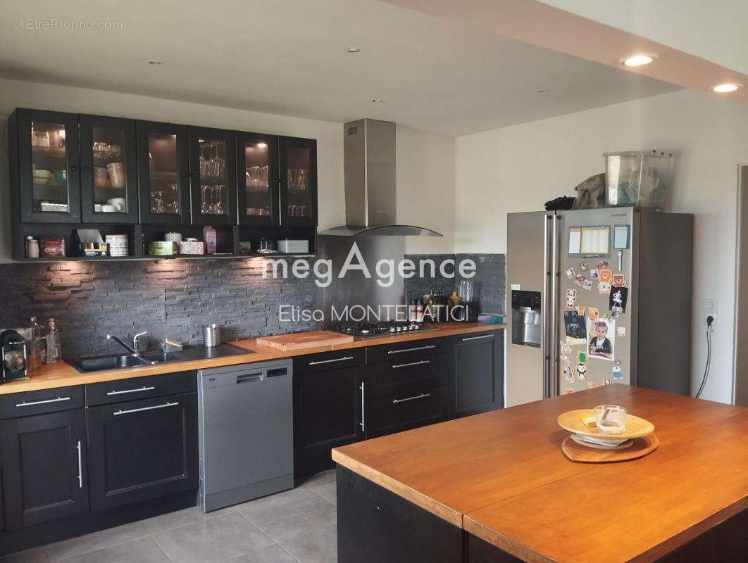 Maison à SAINT-MARTIN-DE-LAYE