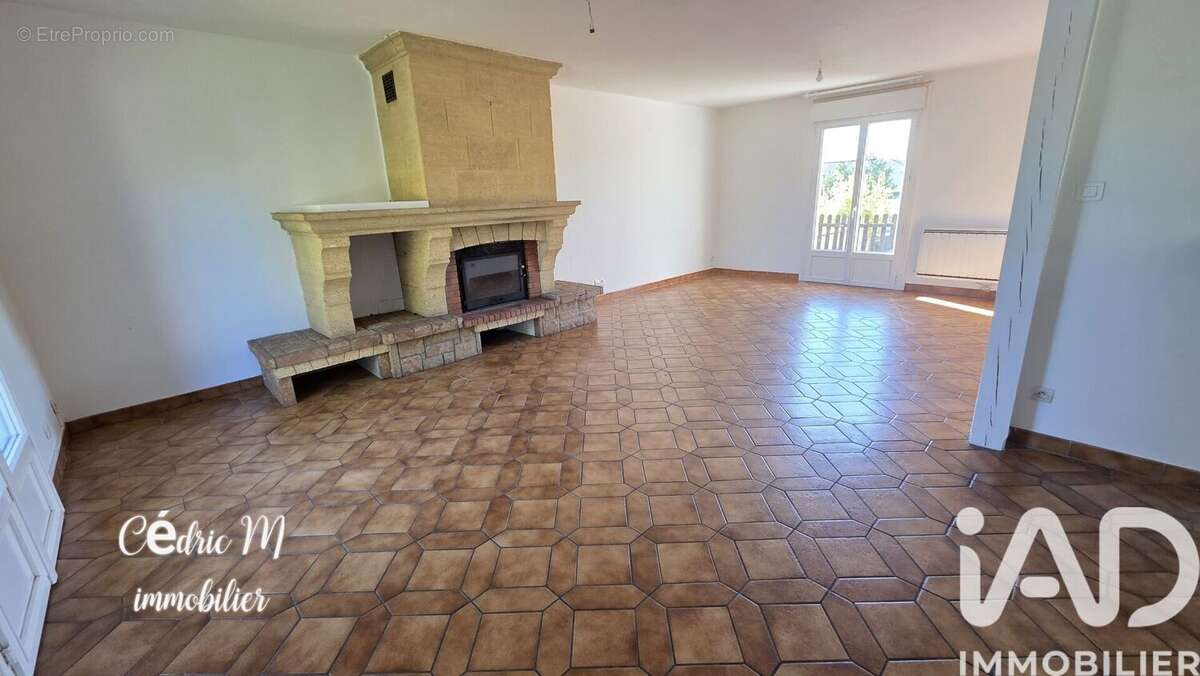 Maison 100 m² à Val-De-Reuil  - photo 4