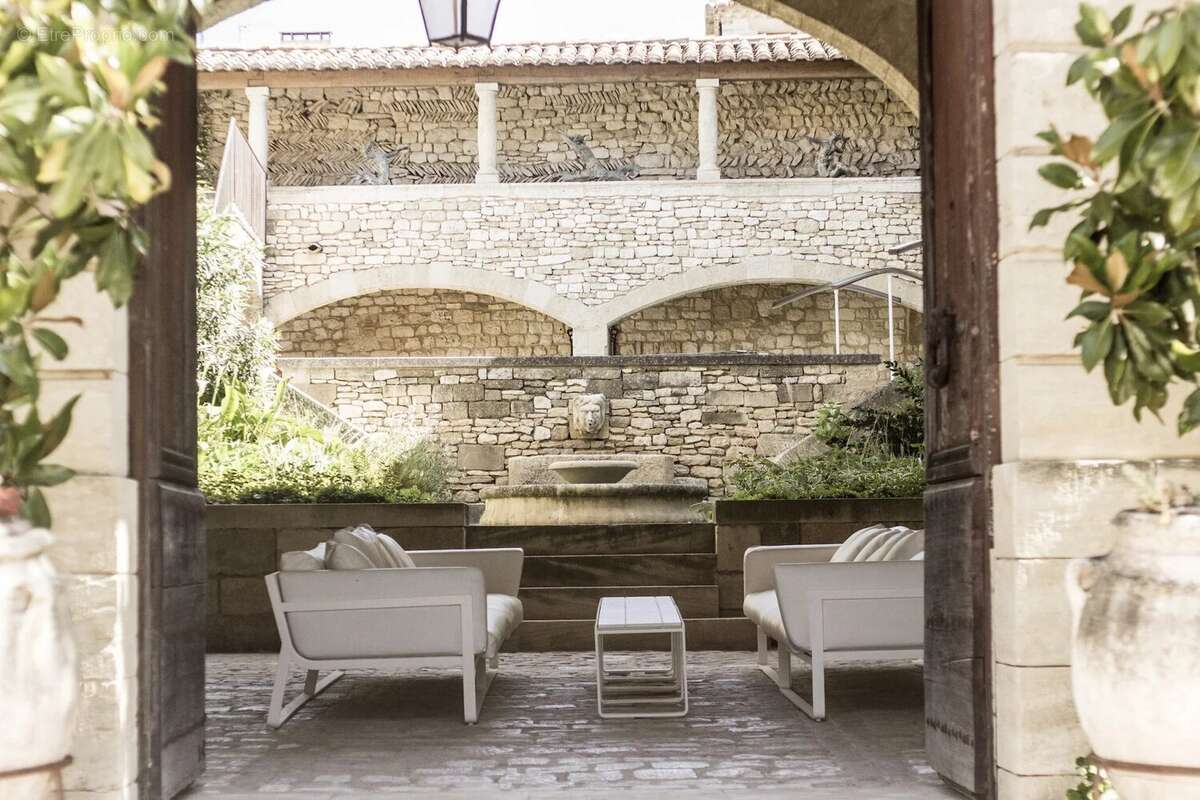 Magnifique château, niché dans un village médiéval - photo 19