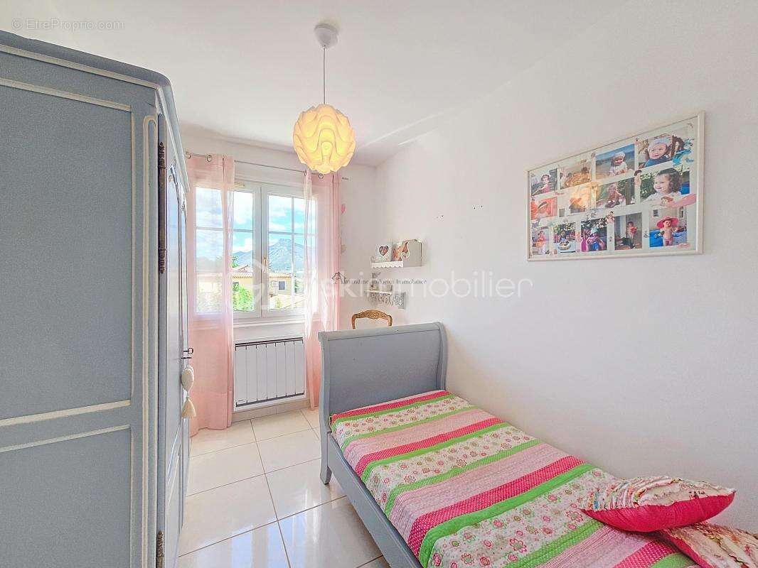 Maison à ROQUEVAIRE