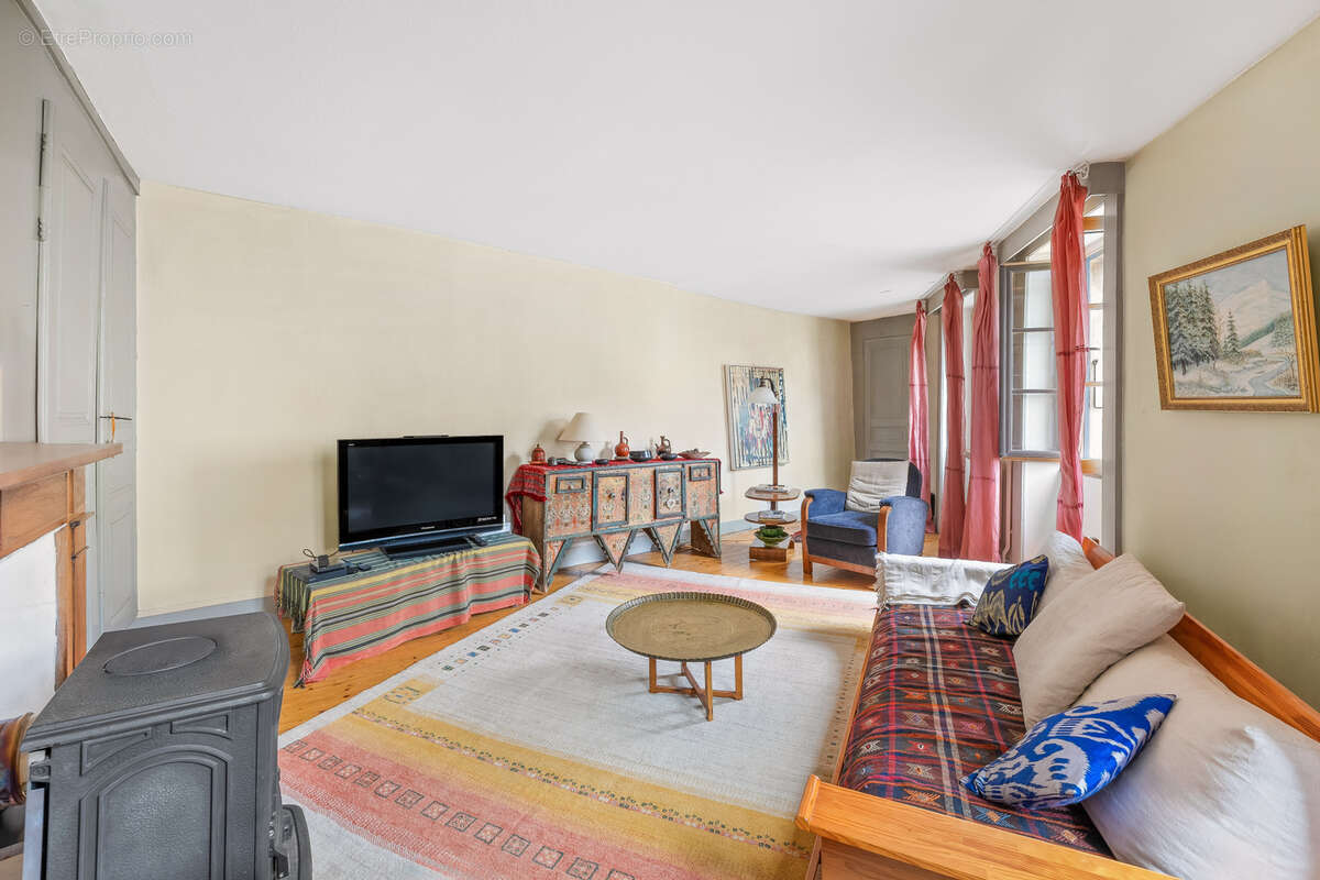 Maison de ville - Grandes surfaces et rentabilité locative - photo 3