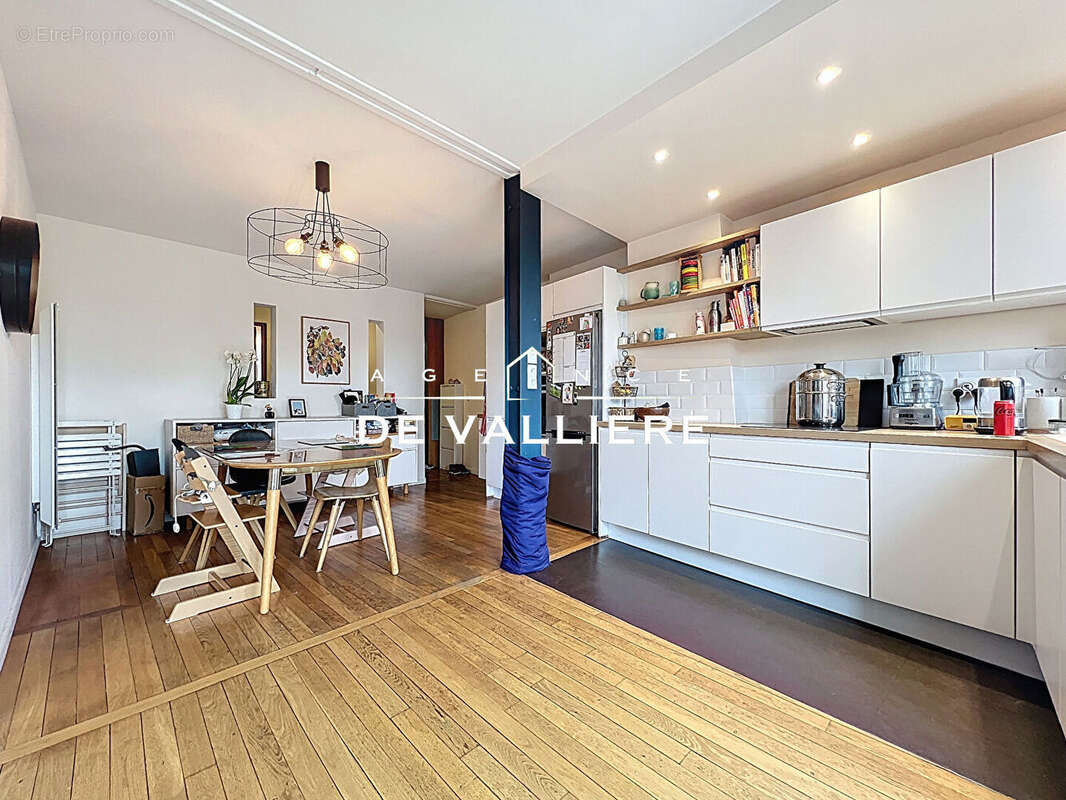 Appartement à NANTERRE