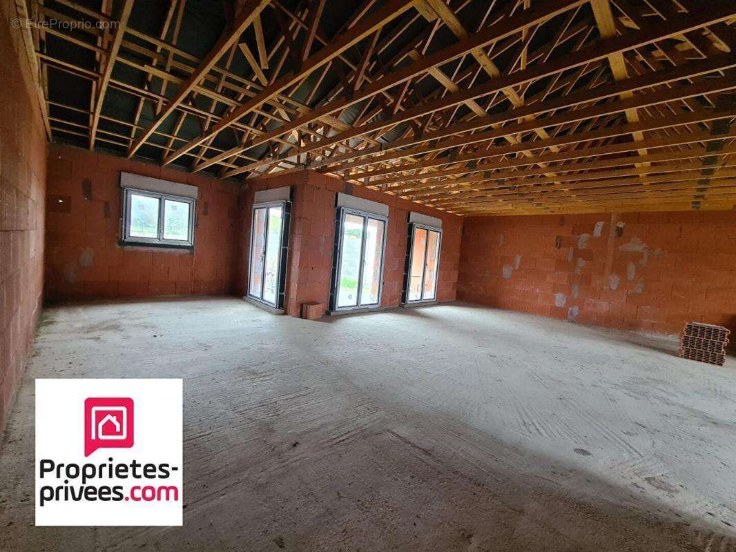 Maison à SAINT-CHRISTOL-LES-ALES