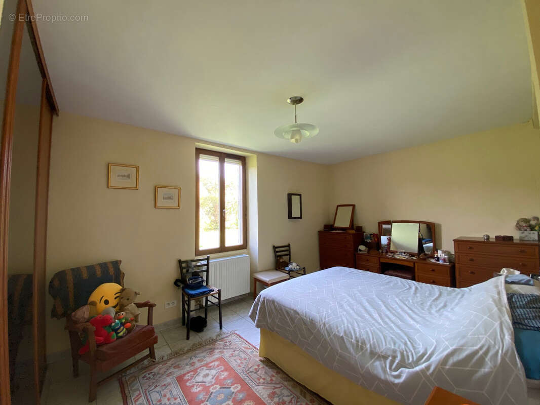 Maison à DURAVEL