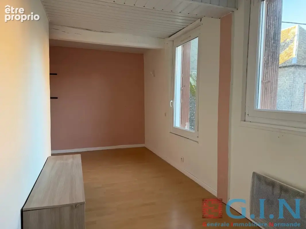 Charmante maison de ville aux multiples possibilités d’aménagement - photo 8