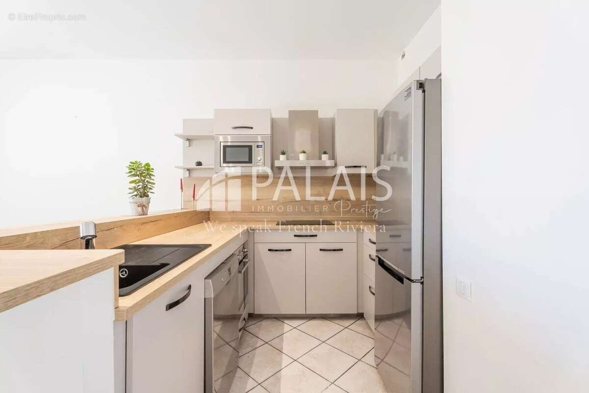 Appartement à BEAULIEU-SUR-MER