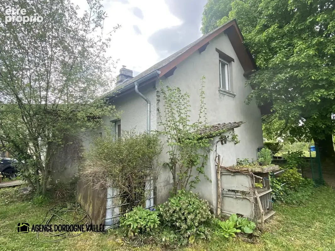 Maison avec beau terrain et hangar - photo 11