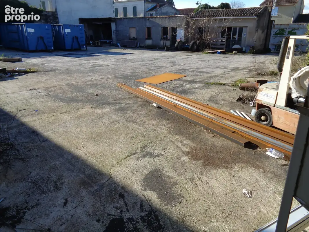 30 Aimargues Hangar 900m2  centre de village sur Terrain 1700m2 - photo 11