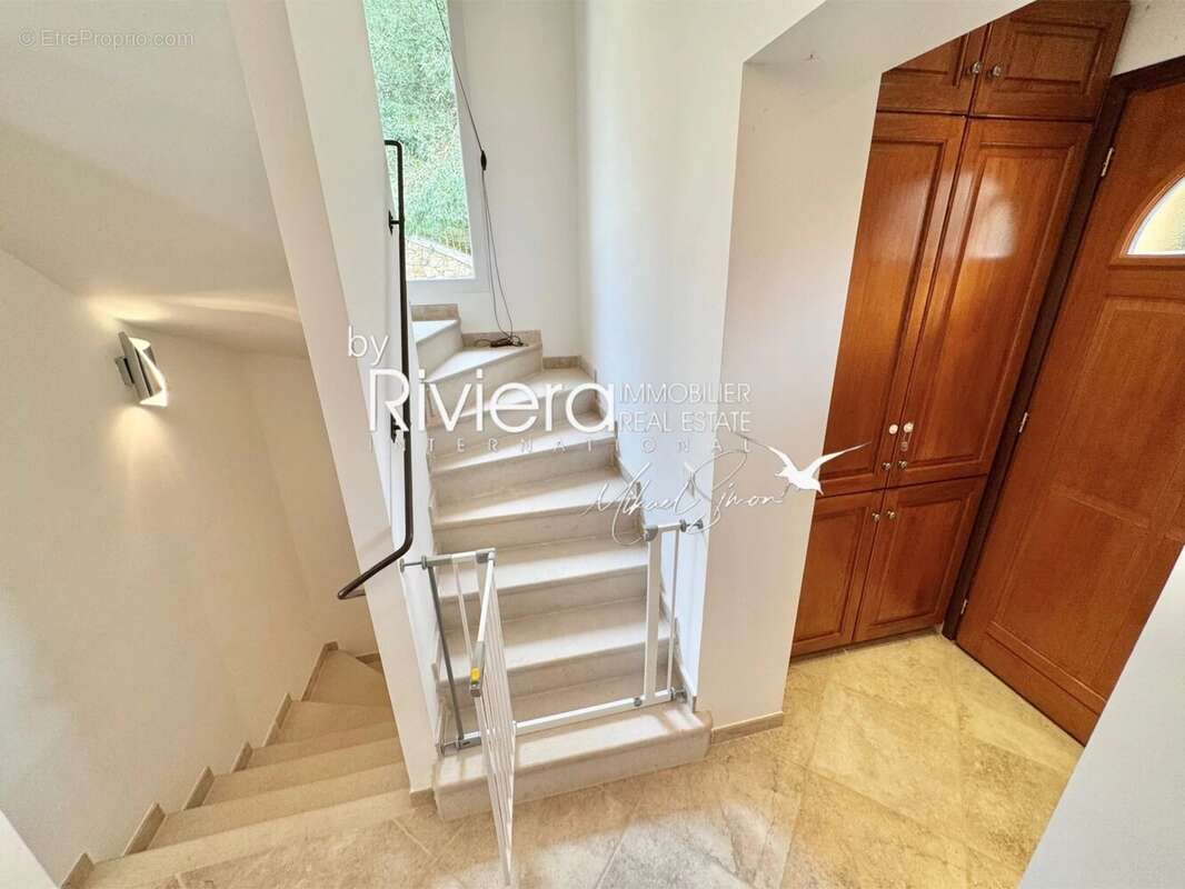 Gigaro - villa avec piscine - photo 29