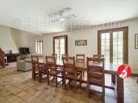 Maison à FONTAINEBLEAU