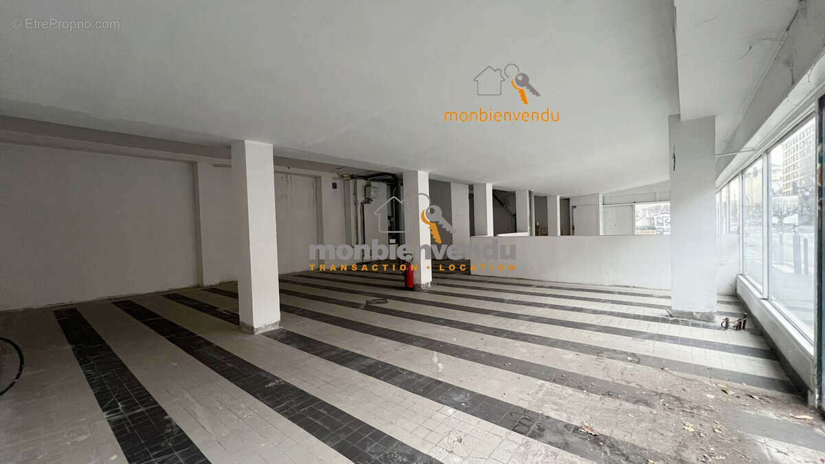 Commerce à AURILLAC