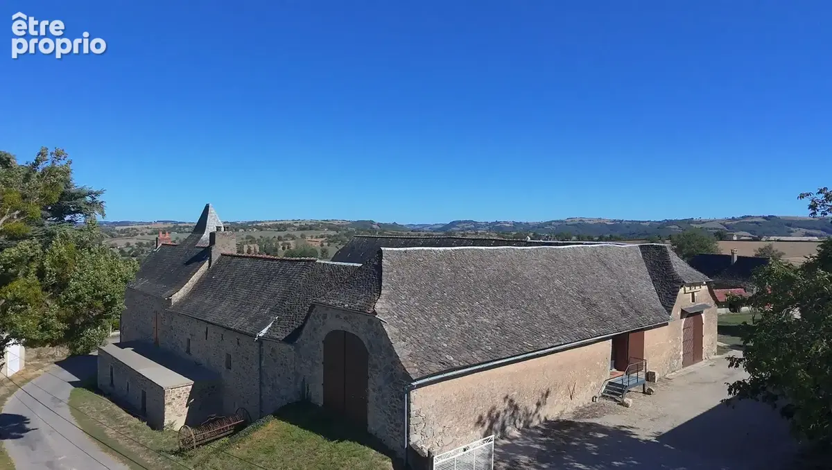 Grande propriété sur 1.7 ha de terrain - photo 3