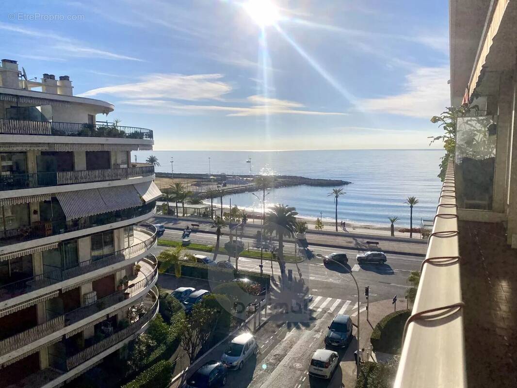 Appartement à MENTON