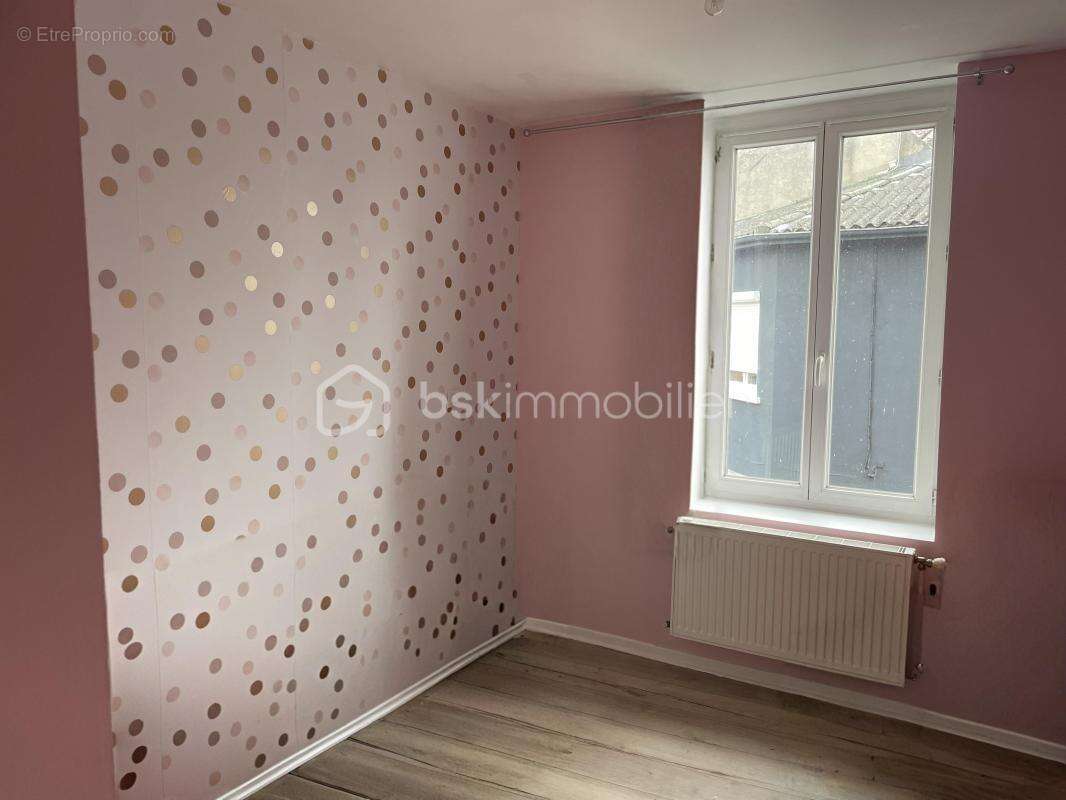 Appartement à PONT-A-VENDIN
