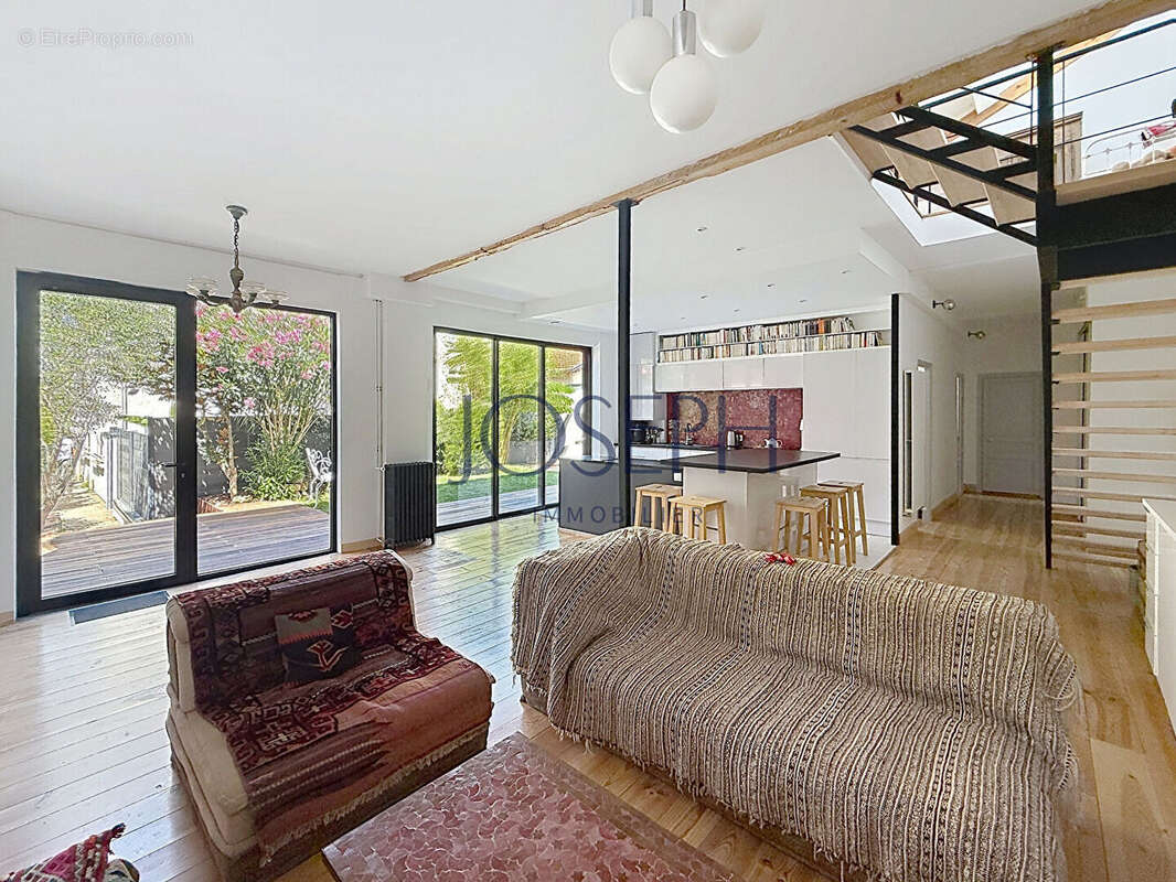 Cote pavee, maison t7 avec jardin et piscine. - photo 4