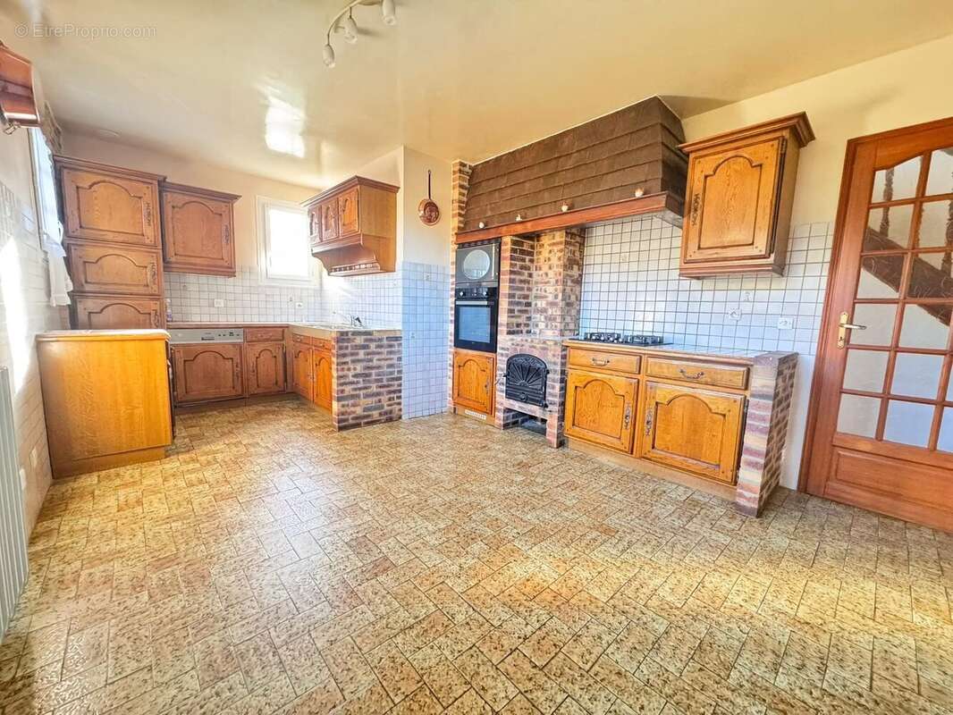 Maison à ROZIERES-SUR-CRISE