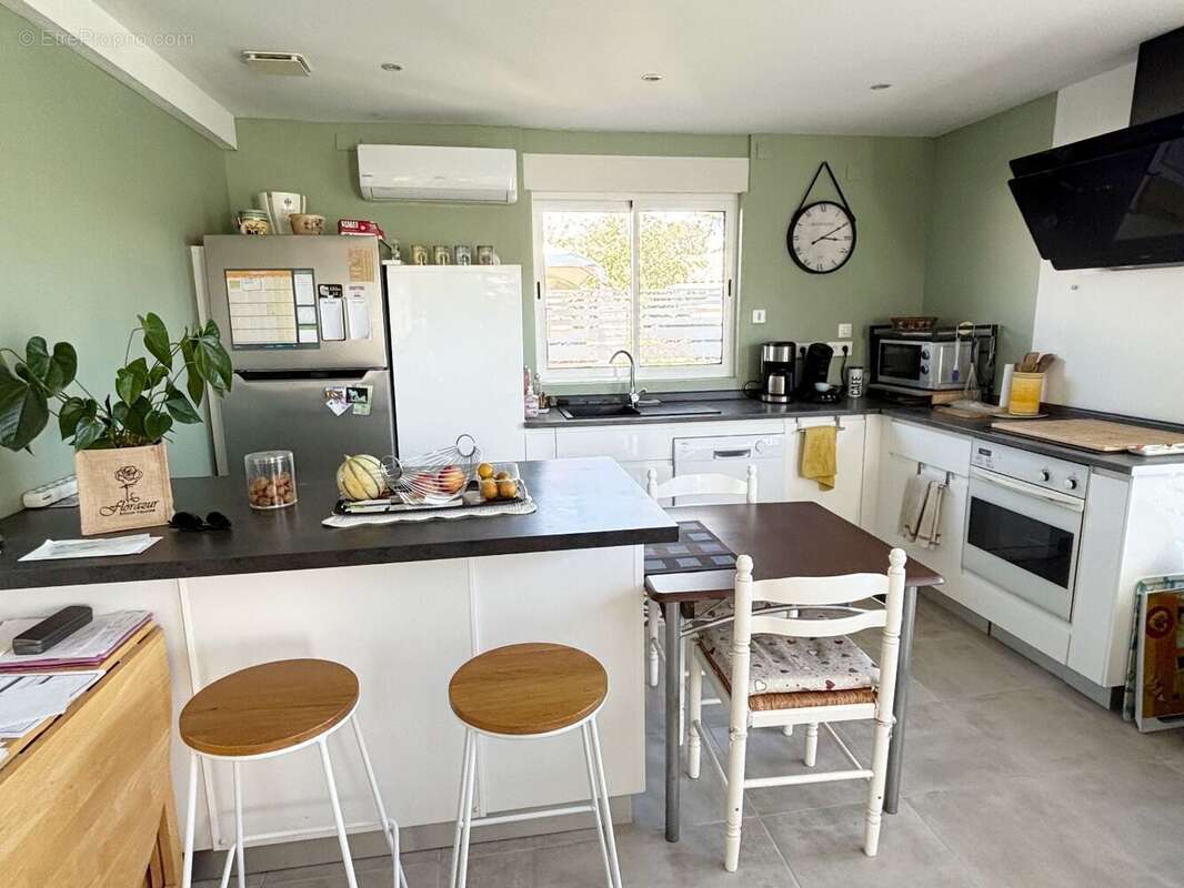 Maison à ROQUEBRUNE-SUR-ARGENS