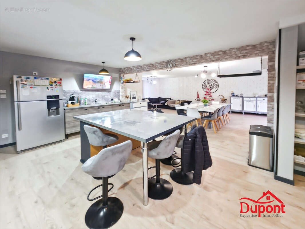 Maison à POMMEREUIL