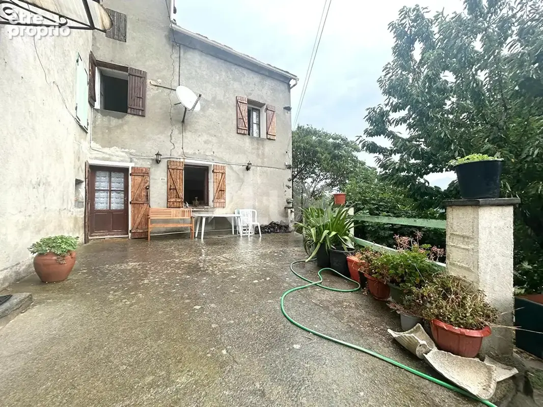Maison à ORTIPORIO