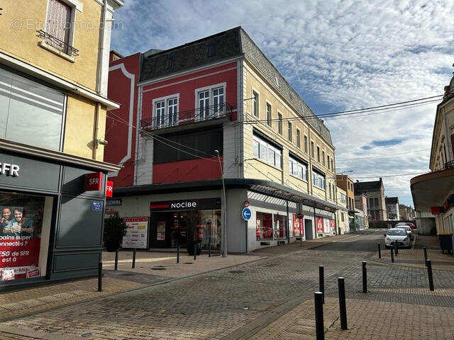 Commerce à MONTCEAU-LES-MINES