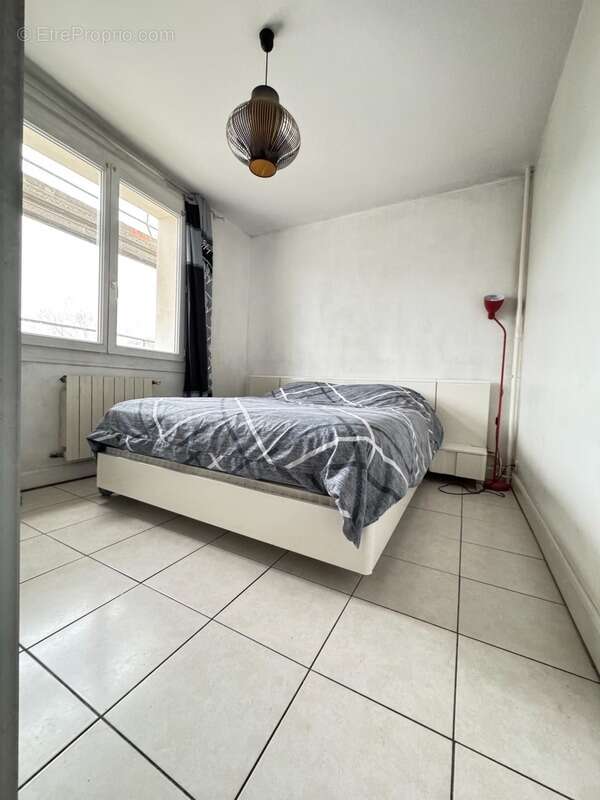 Appartement à RIS-ORANGIS