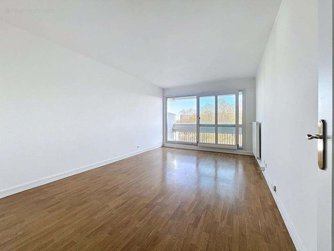 Appartement à EVRY