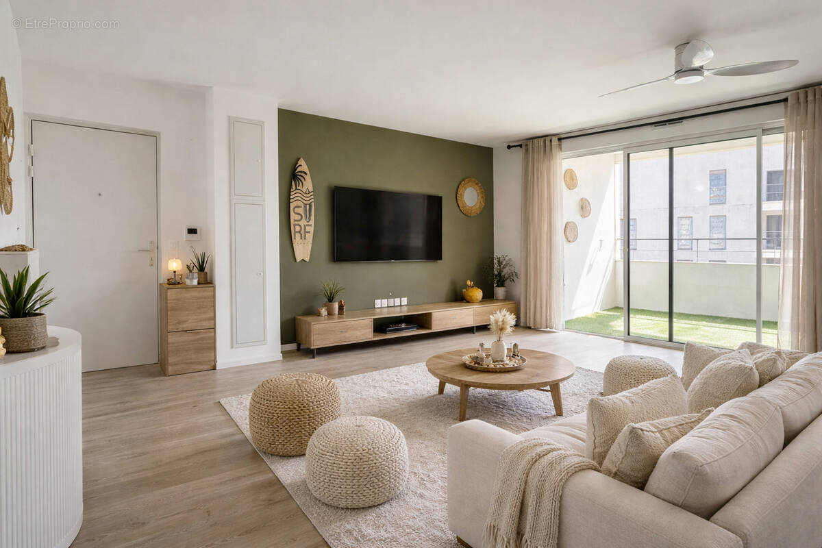 Appartement à MAUGUIO