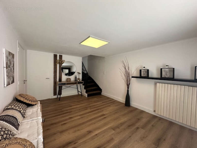 La Roche-sur-Yon, maison avec garage et jardin clos, trois chambres - photo 12