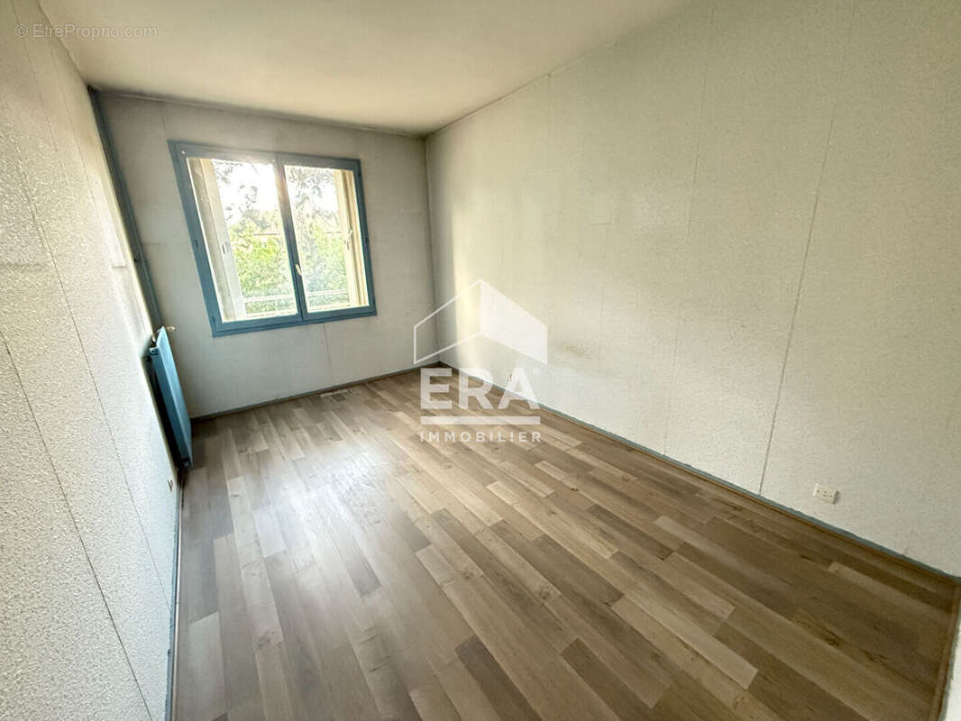 Appartement à ELANCOURT