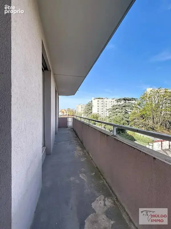 T4 de 75 m²  avec parking et balcons - photo 8