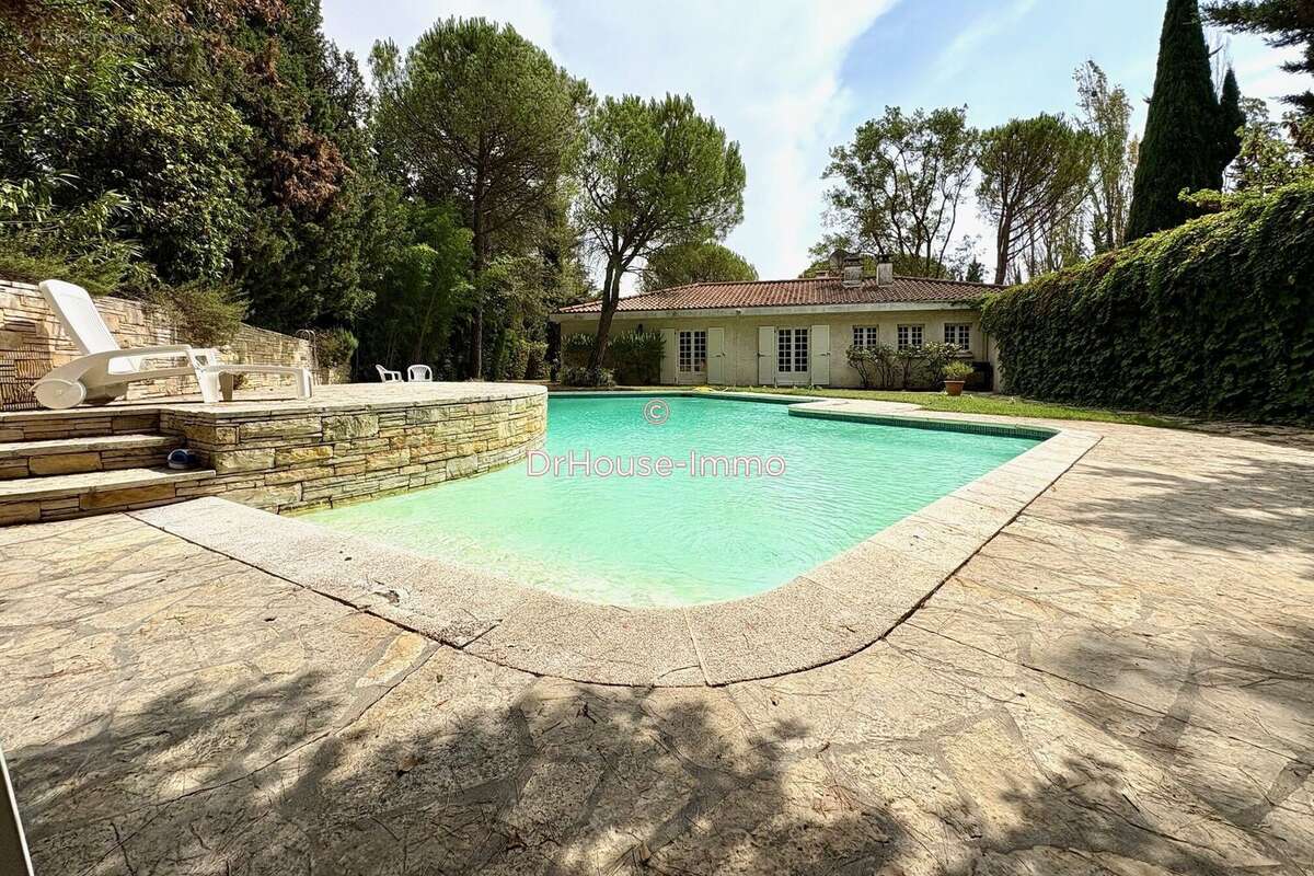 Maison à VILLEMOUSTAUSSOU