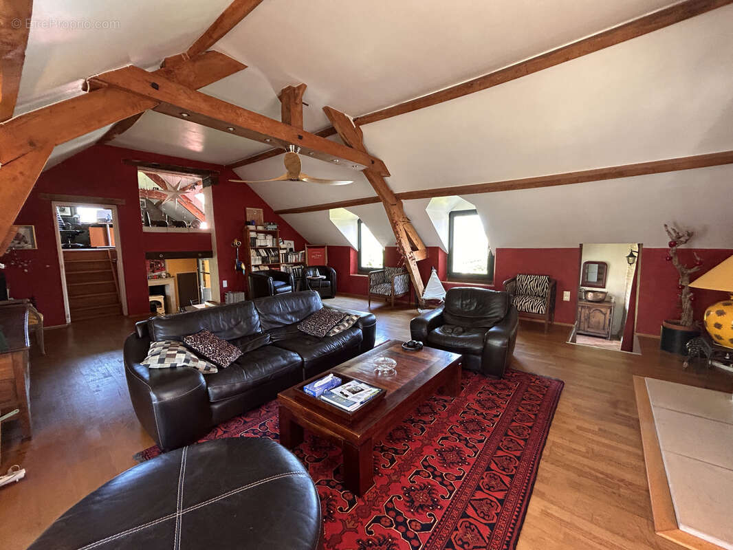 Maison à CHATELLERAULT