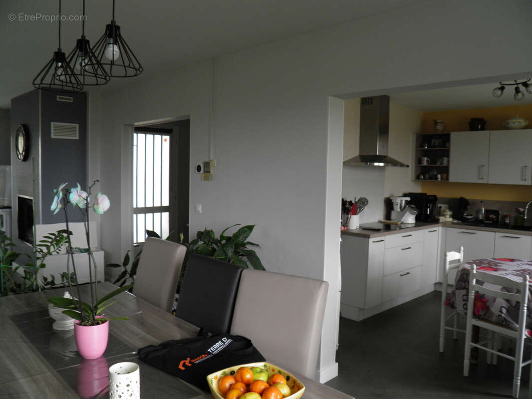 Maison à VIVIERS-LES-MONTAGNES