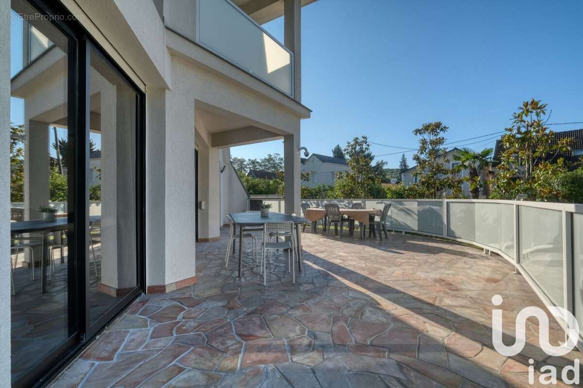 Photo 5 - Maison à VAUJOURS