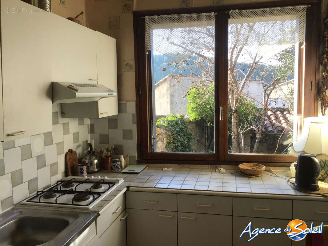 Maison à VILLESEQUE-DES-CORBIERES