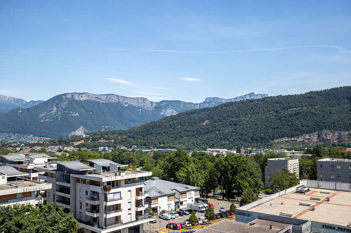 Agence immobiliere laforet - exclusivite - "magnolia" - seynod hyper centre - appartement t5 - balcons - cave - garage en option - photo 2