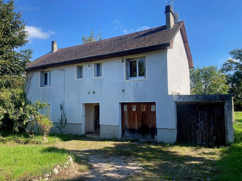 Maison à BELLERIVE-SUR-ALLIER