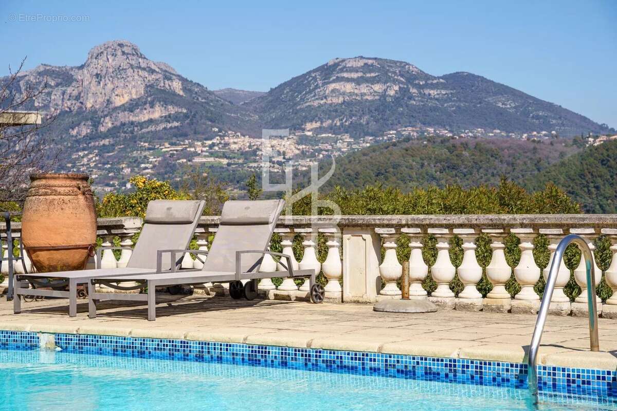 Maison à VENCE