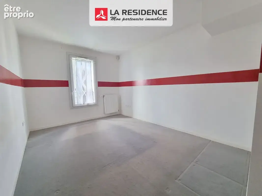 Appartement 3 pièces 55 m² à vendre à Stains (93240) - photo 8