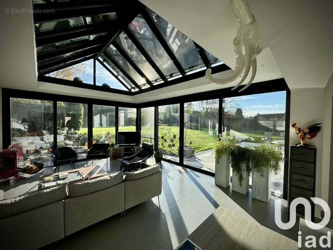 Photo 2 - Maison à ESTREUX