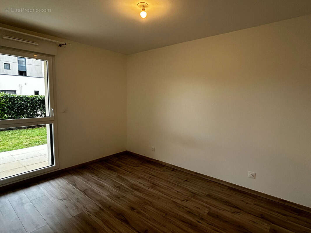 Appartement à MONDEVILLE