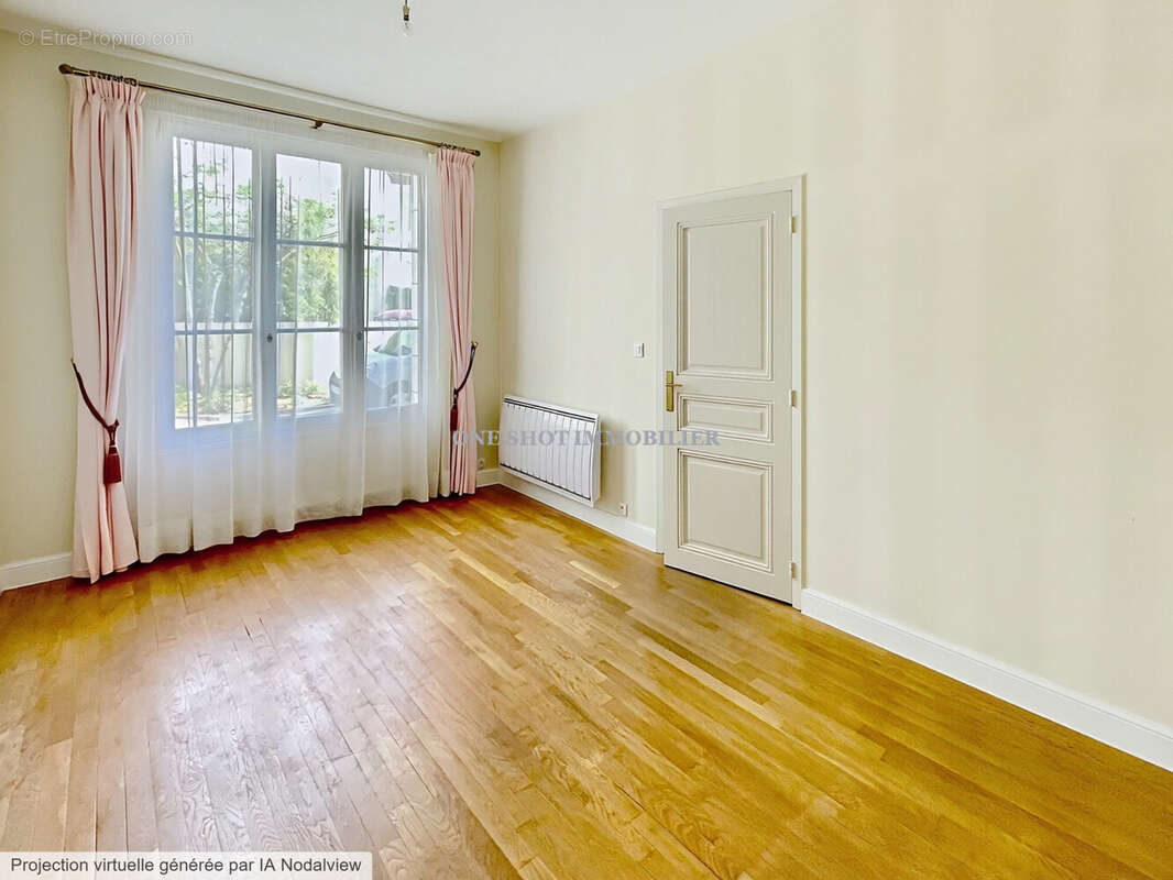 Maison 170 m² à Orleans  - photo 8