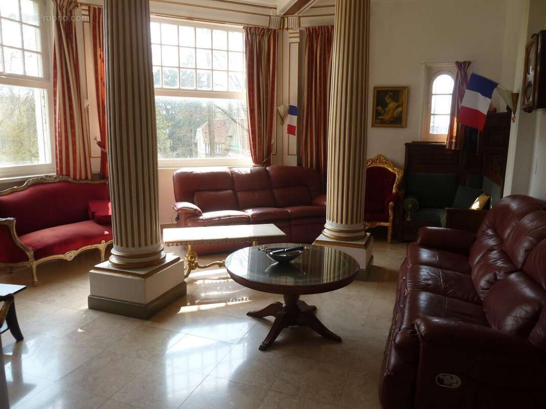 Maison 450 m² à Busigny  - photo 7