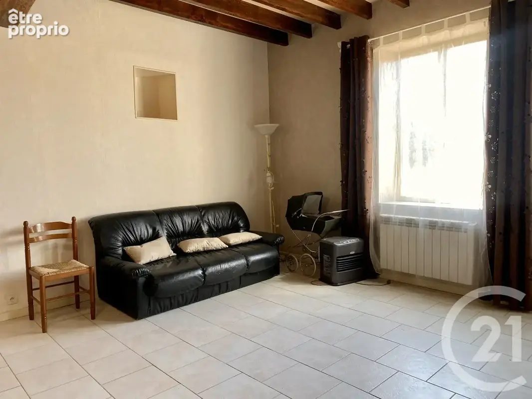 Maison 128 m² à Saint-Amand-En-Puisaye  - photo 4