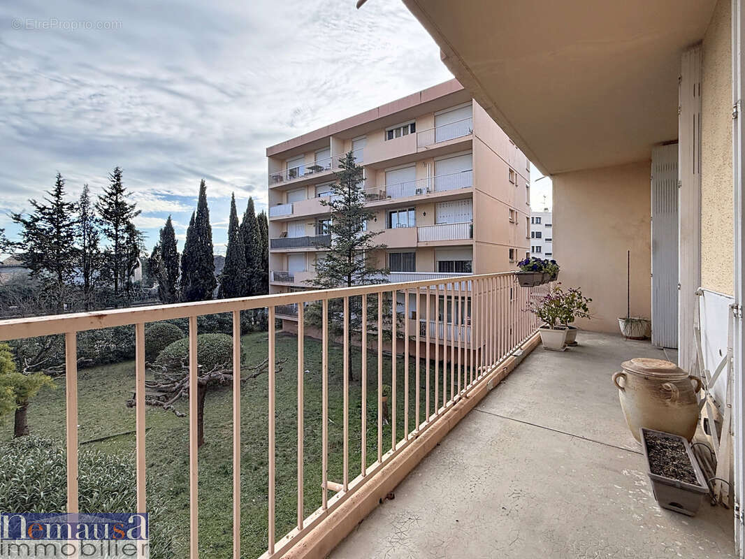 Appartement à NIMES
