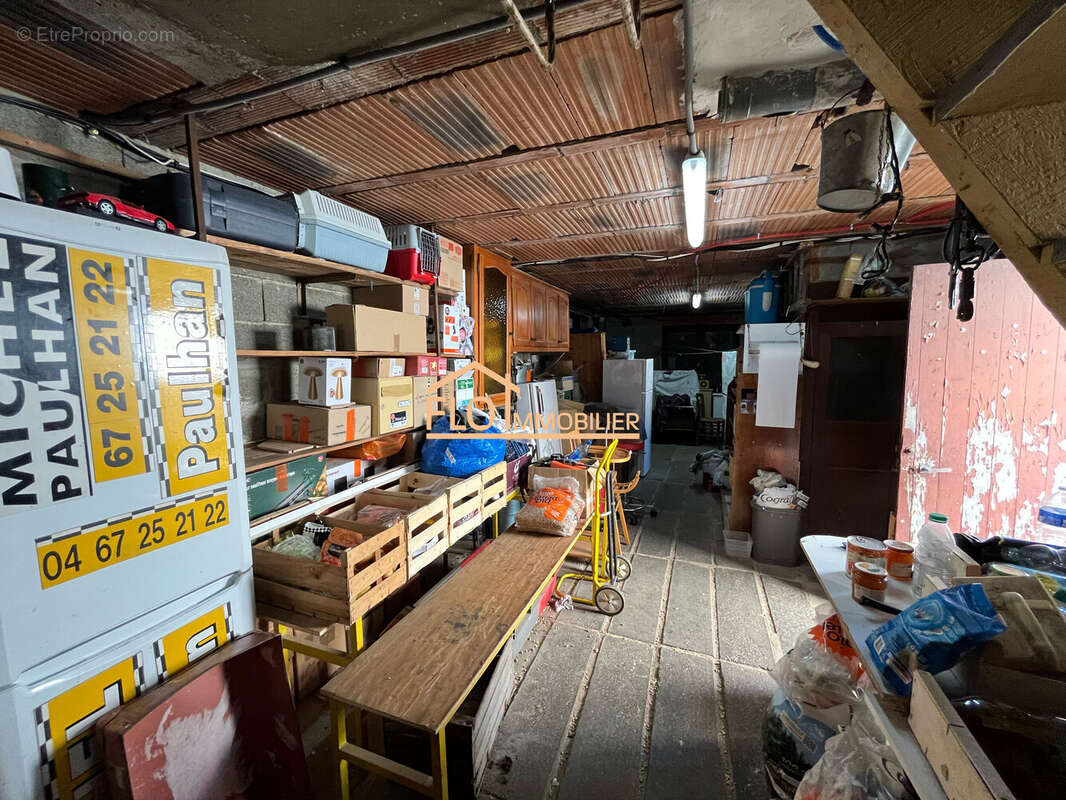 Maison à SAINT-THIBERY