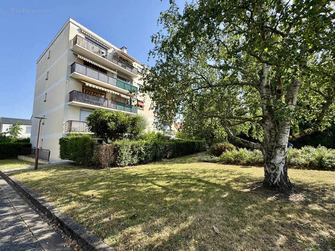 Appartement à LE PERREUX-SUR-MARNE