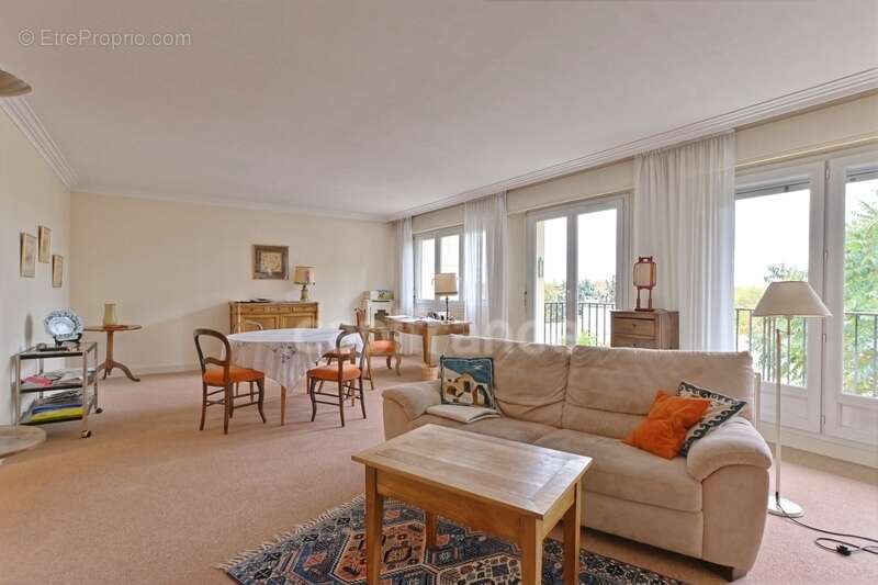 Appartement à MAISONS-LAFFITTE